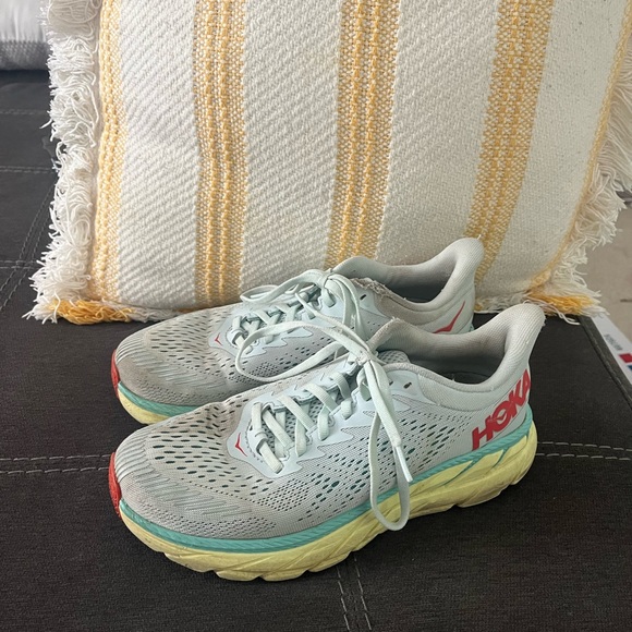 Hoka Shoes - Hokas!